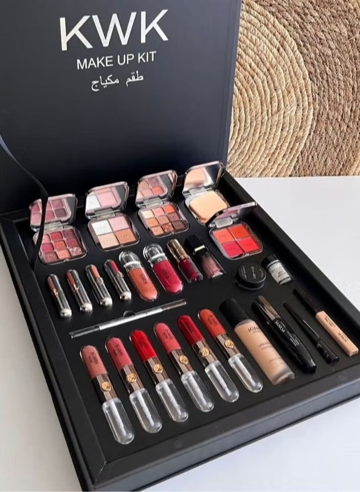 كيه دابليو كيه طقم فاخر وفخم مكياج ستوديو 19 قطعه متعدده الاستخدام - Image 1